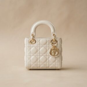 SMALL WHITE LADY BAG