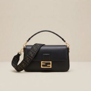 FENDI BLACK MAXI BAGUETTE BAG